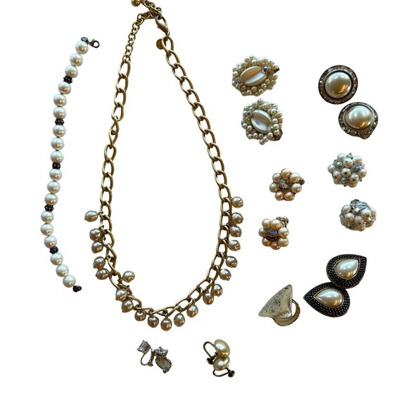 Jewelry - Vintage Pearl Jewelry Lot# 1 Necklace Bracelets & Clip Earrings - Classy Enough